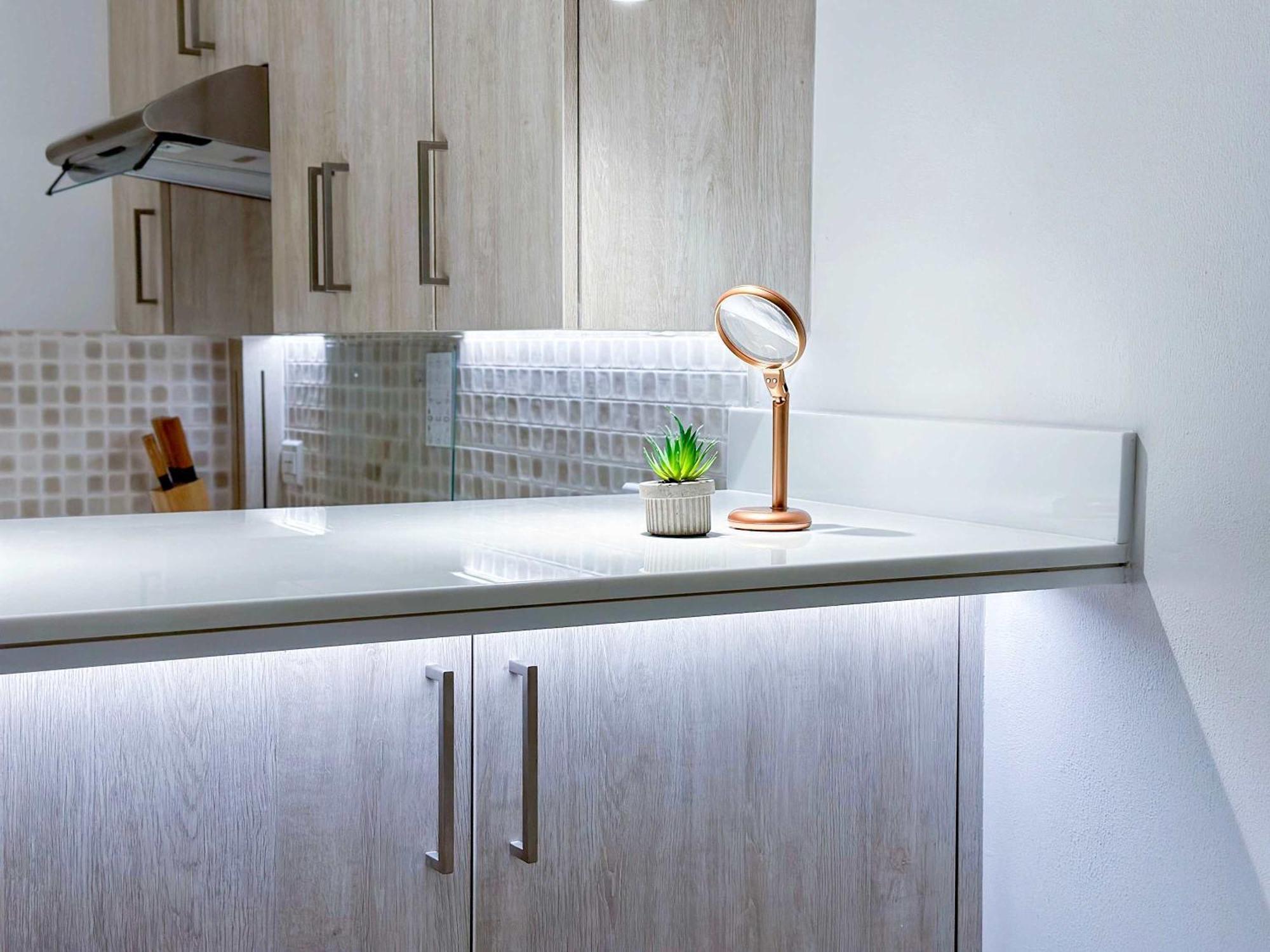 Apartment Beachfront Oasis With Panoramic Views - Seven Palm